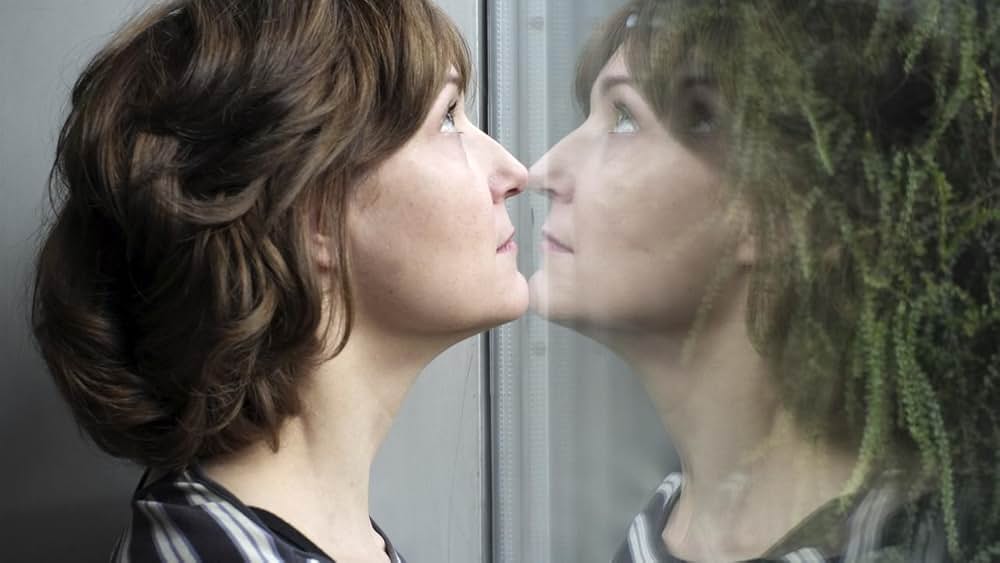 Exhibition（原題）の画像