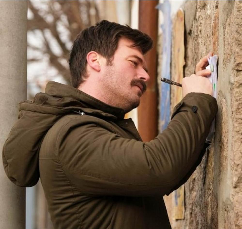 噤みの村の画像