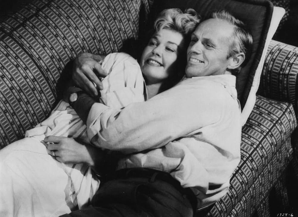 愛のトンネルの画像