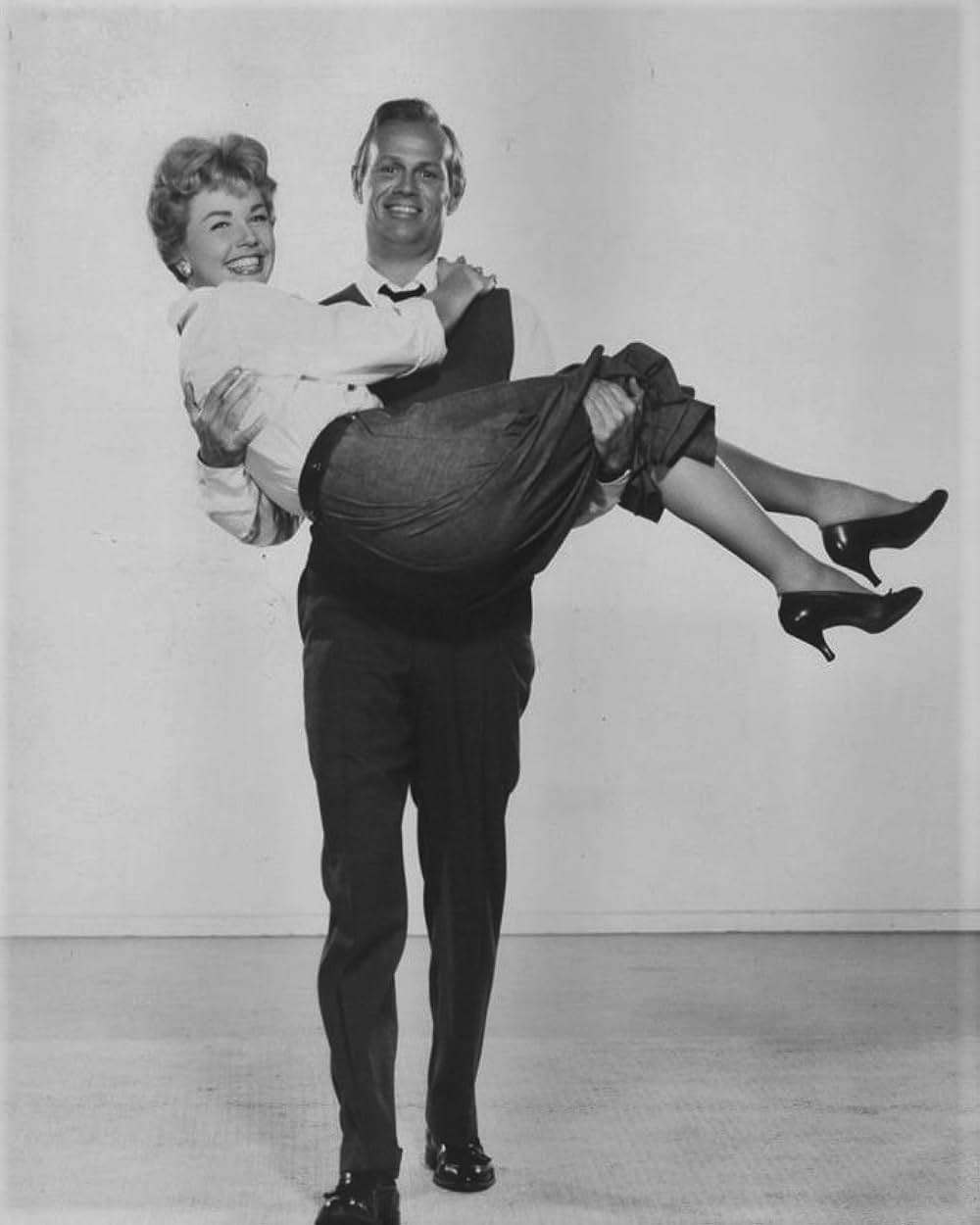 愛のトンネルの画像