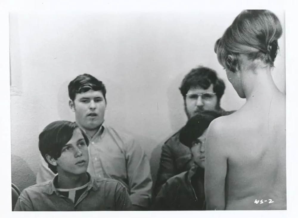 裸の女にナニをするの画像