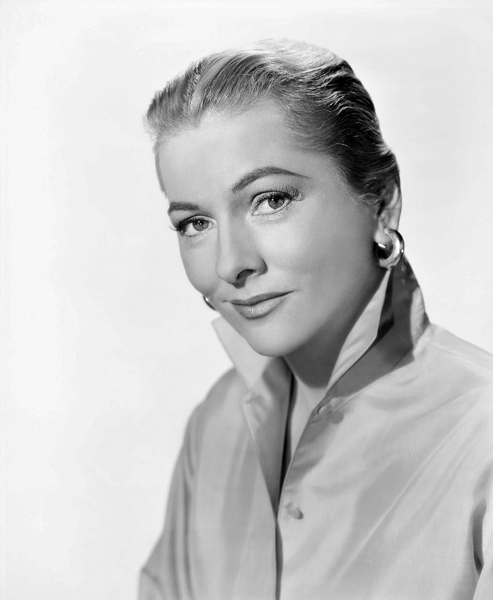 ある微笑の画像