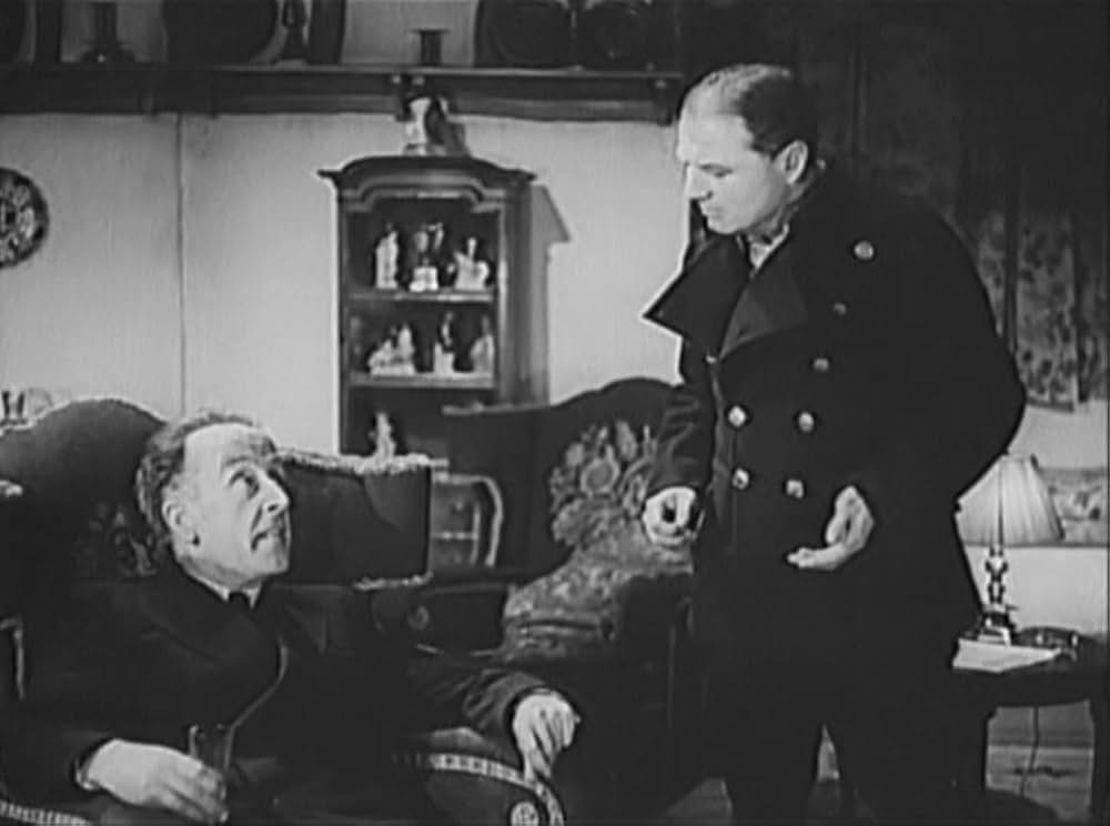 七つの錠のある扉の画像