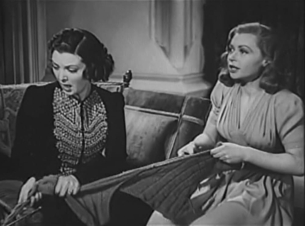 七つの錠のある扉の画像