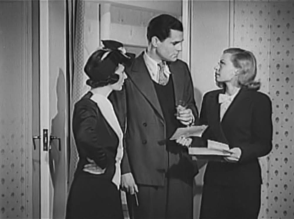 七つの錠のある扉の画像