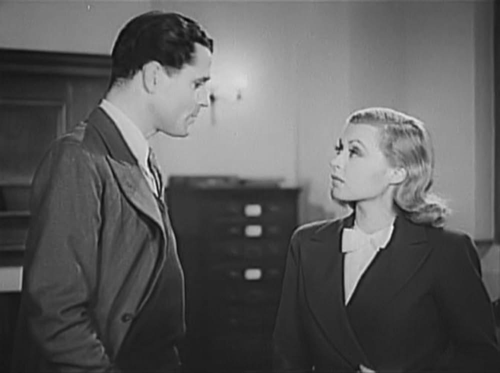 七つの錠のある扉の画像