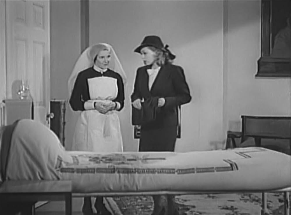 七つの錠のある扉の画像