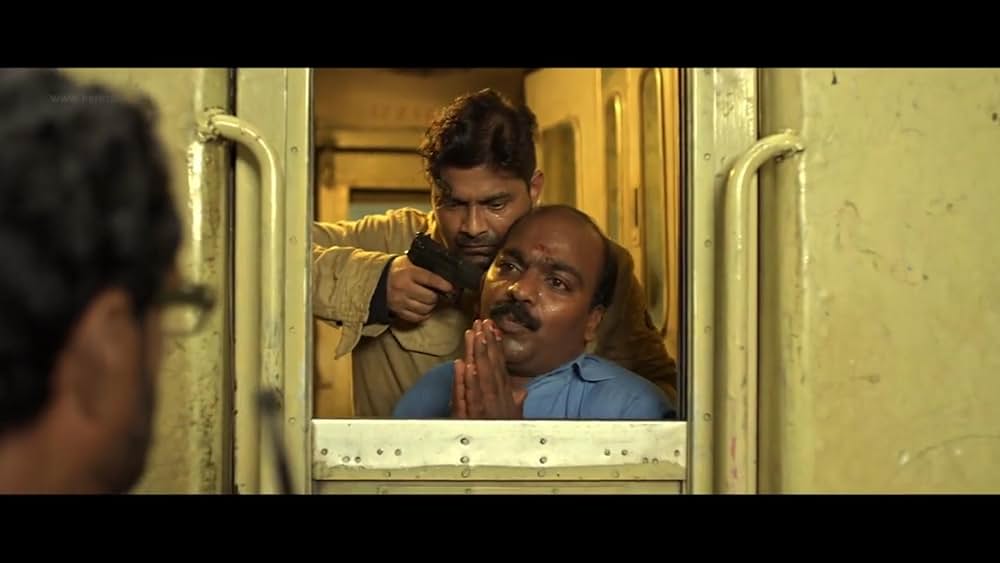 狼と子羊の夜の画像