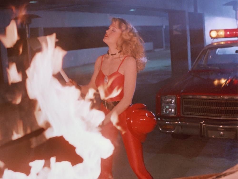 魔性の女の画像