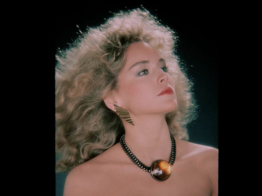 魔性の女の画像