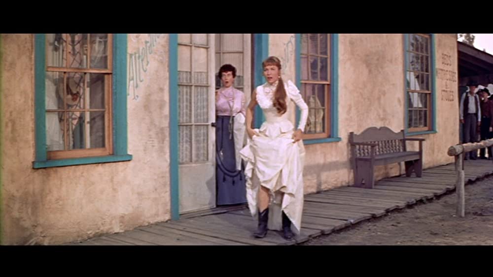 「縄張り」シャーリー・マクレーンの画像