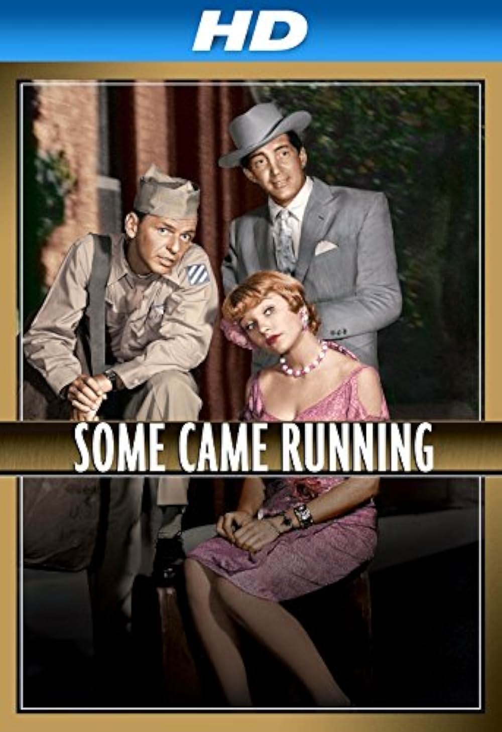 走り来る人々の画像