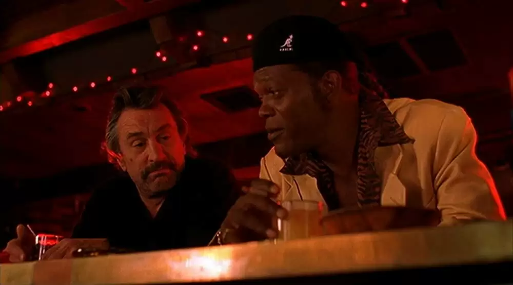 「ジャッキー・ブラウン」ロバート・デ・ニーロ & サミュエル・L・ジャクソンの画像