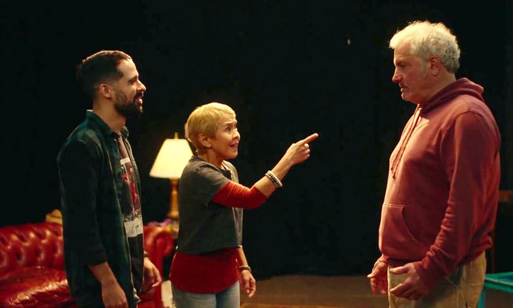 カーテンコールの灯の画像