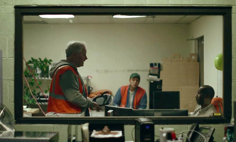 カーテンコールの灯の画像