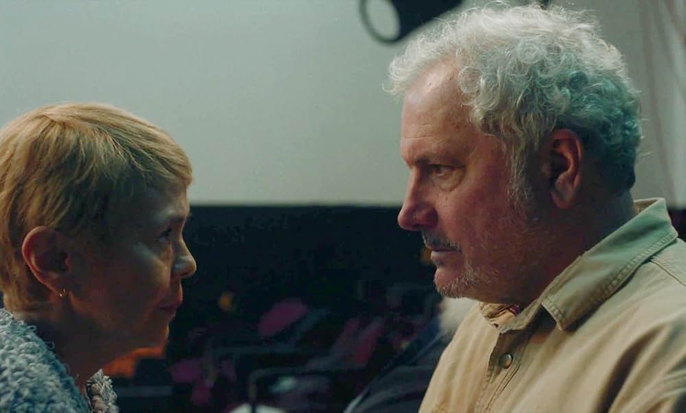 カーテンコールの灯の画像