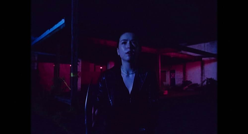 テレビの中に入りたいの画像