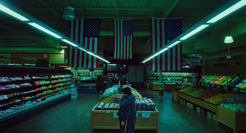 テレビの中に入りたいの画像