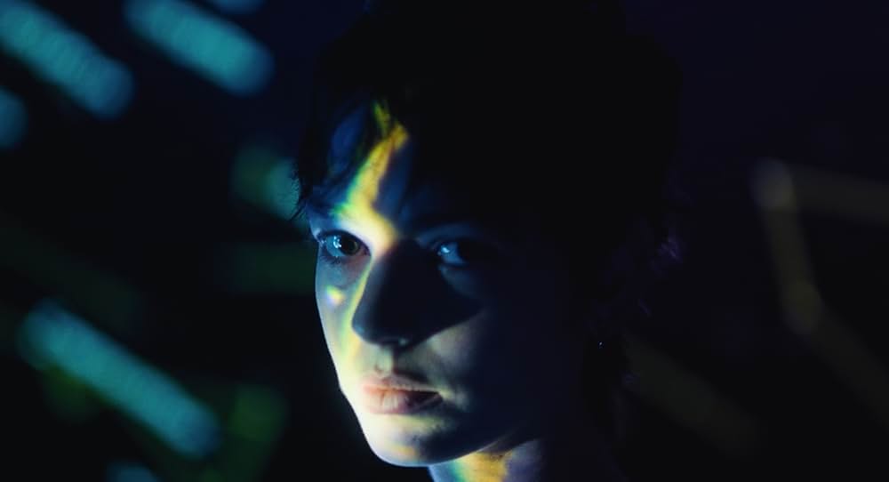 テレビの中に入りたいの画像