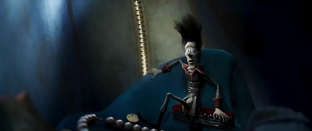 銀のドラゴン ファイアドレイクの画像