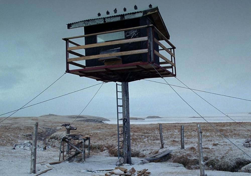 季節をめぐる小さな家の画像