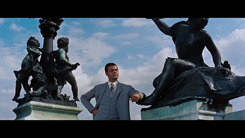 「恋の手ほどき」の画像