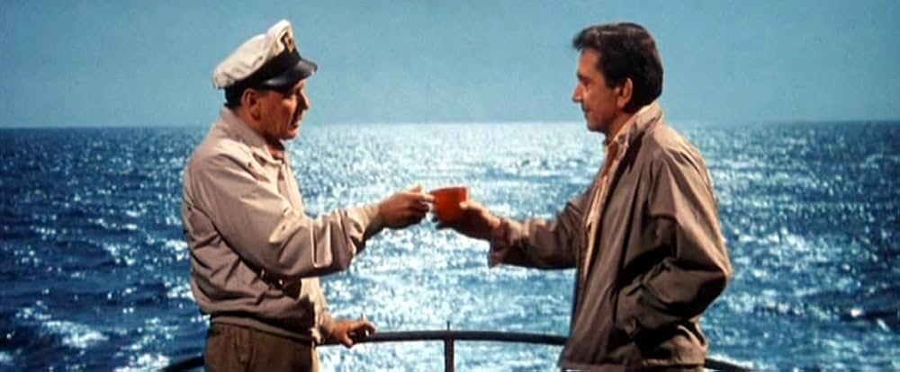 クィーン・メリー号襲撃の画像