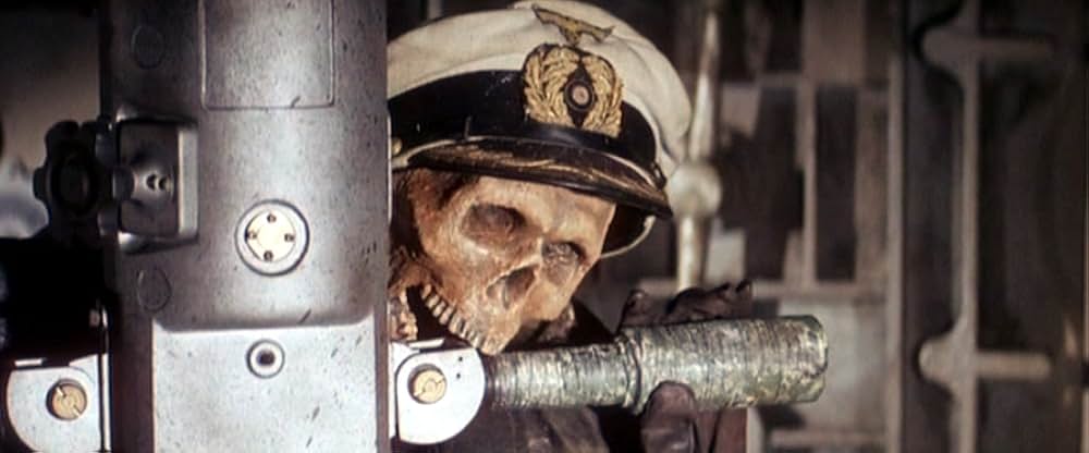 クィーン・メリー号襲撃の画像