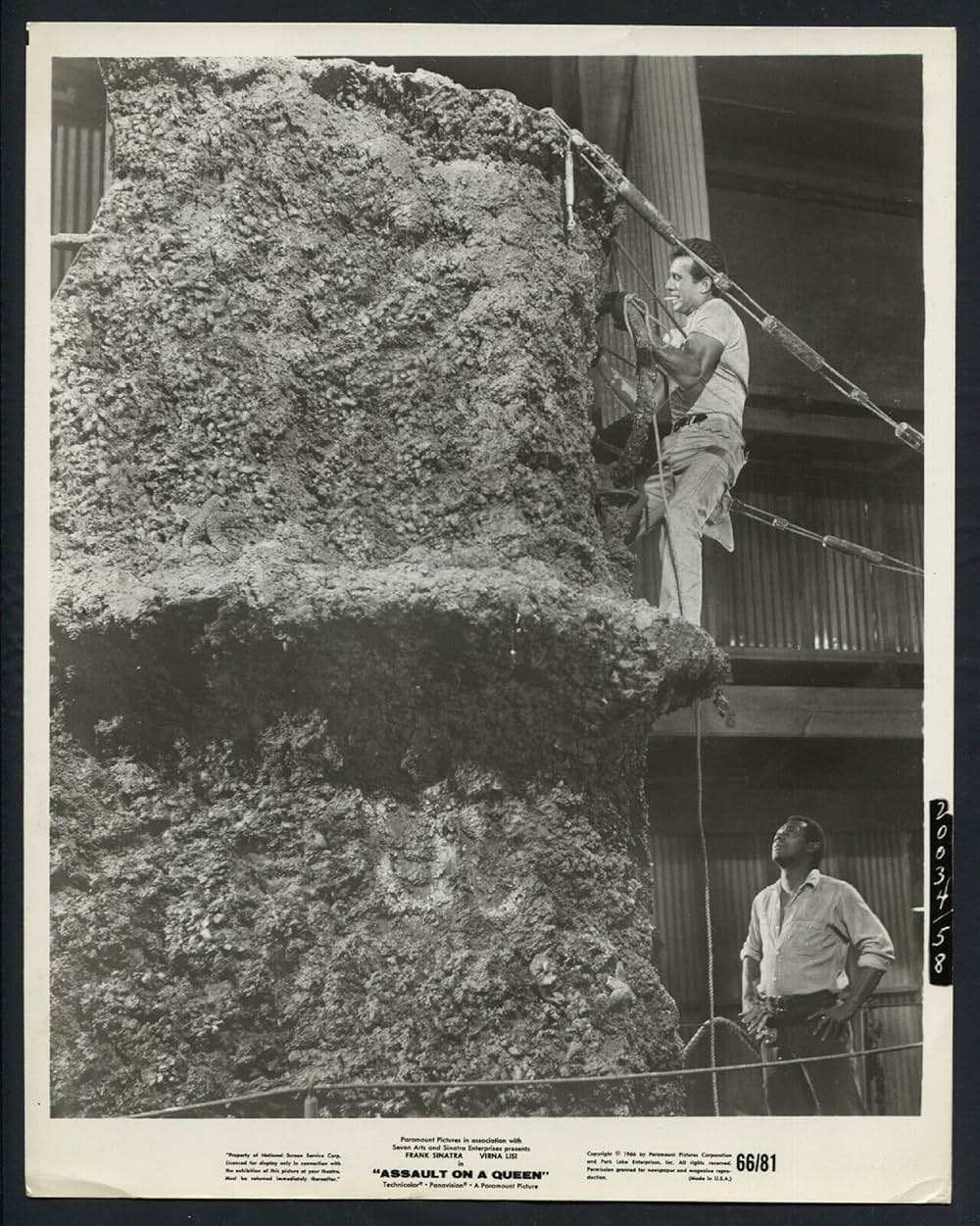 クィーン・メリー号襲撃の画像