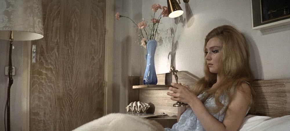 吸血鬼ドラキュラ対狼男の画像