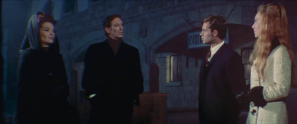 吸血鬼ドラキュラ対狼男の画像