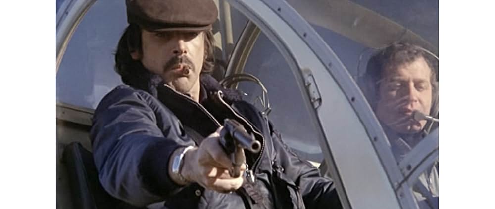 「ダーティ・チェイサー／凶悪犯死の大逃走500キロ」の画像