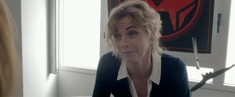 「エル ELLE」アンヌ・コンシニの画像