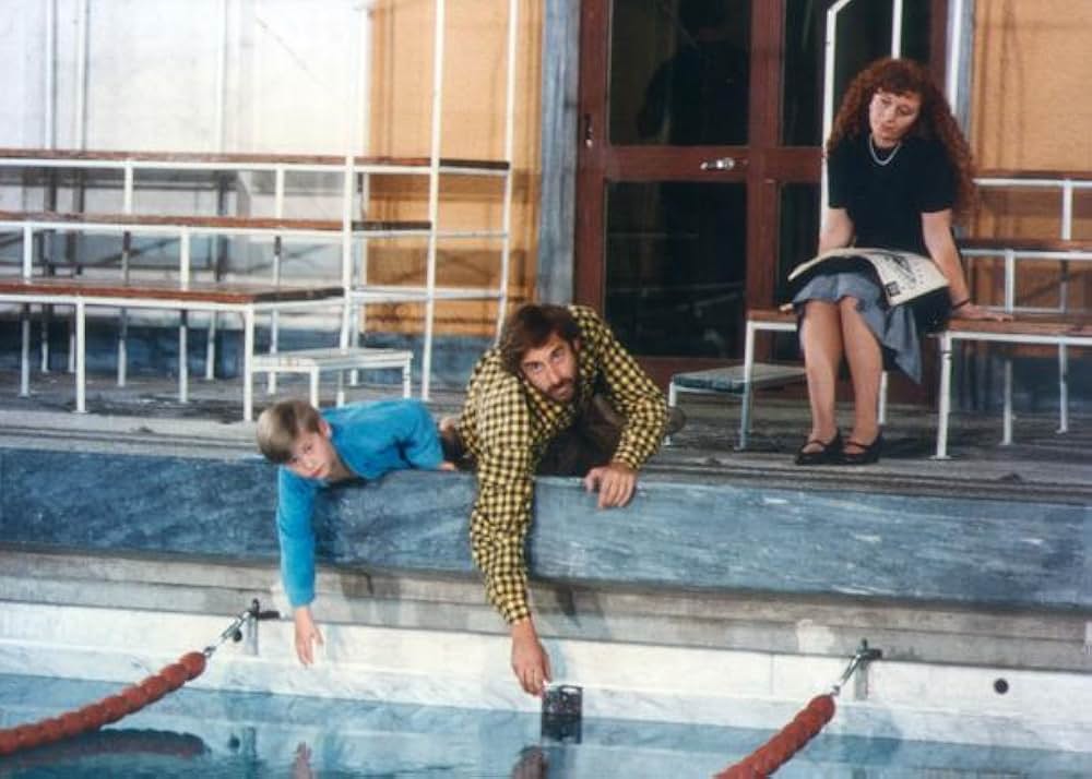 赤いシュートの画像