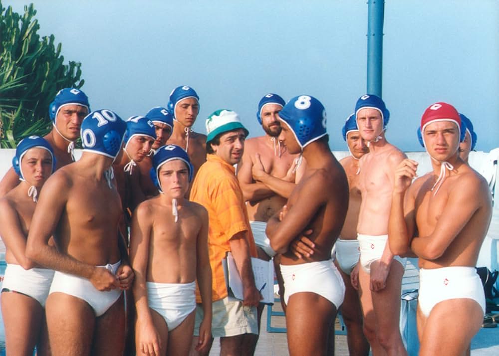 赤いシュートの画像