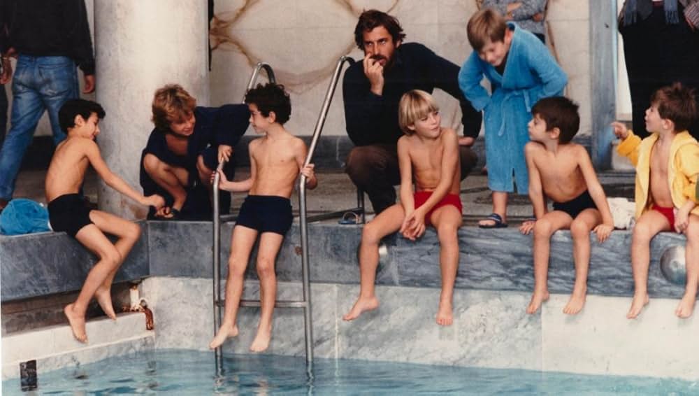 赤いシュートの画像