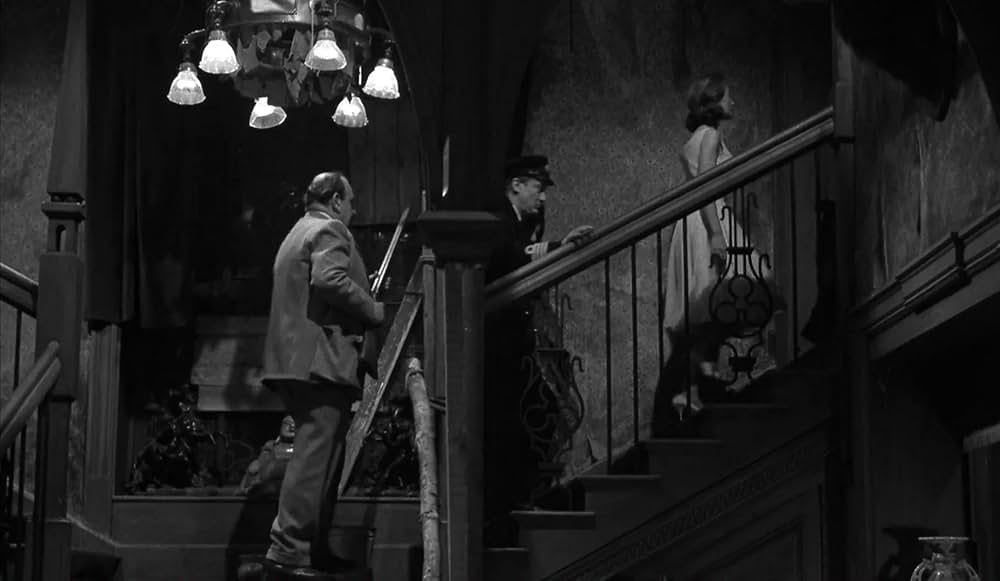 戦慄の殺人屋敷の画像