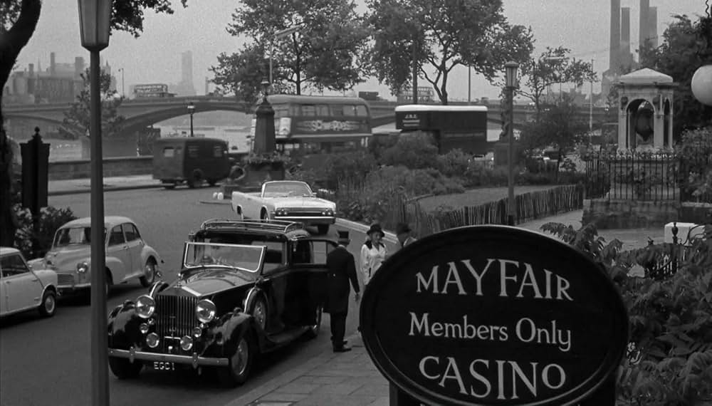 戦慄の殺人屋敷の画像