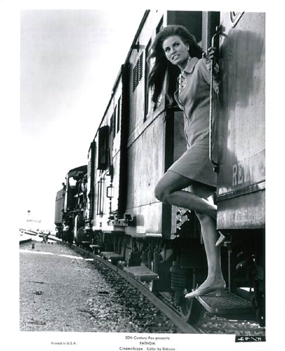 空から赤いバラの画像