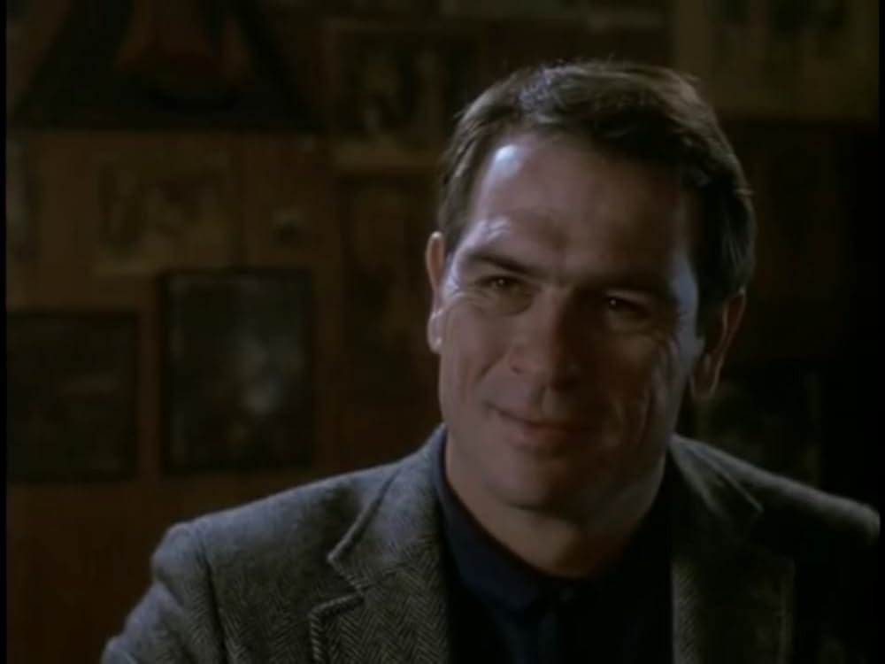 背徳の罠／死者のメッセージの画像