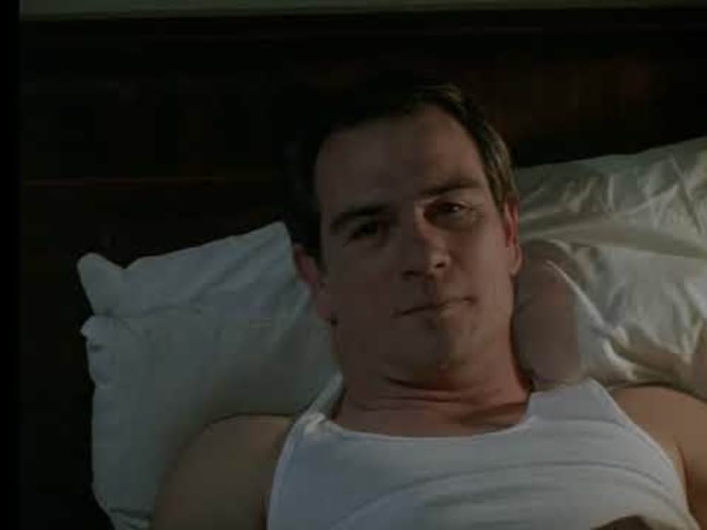 背徳の罠／死者のメッセージの画像