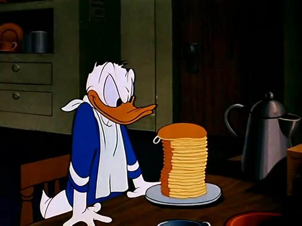 リスの朝ごはんの画像