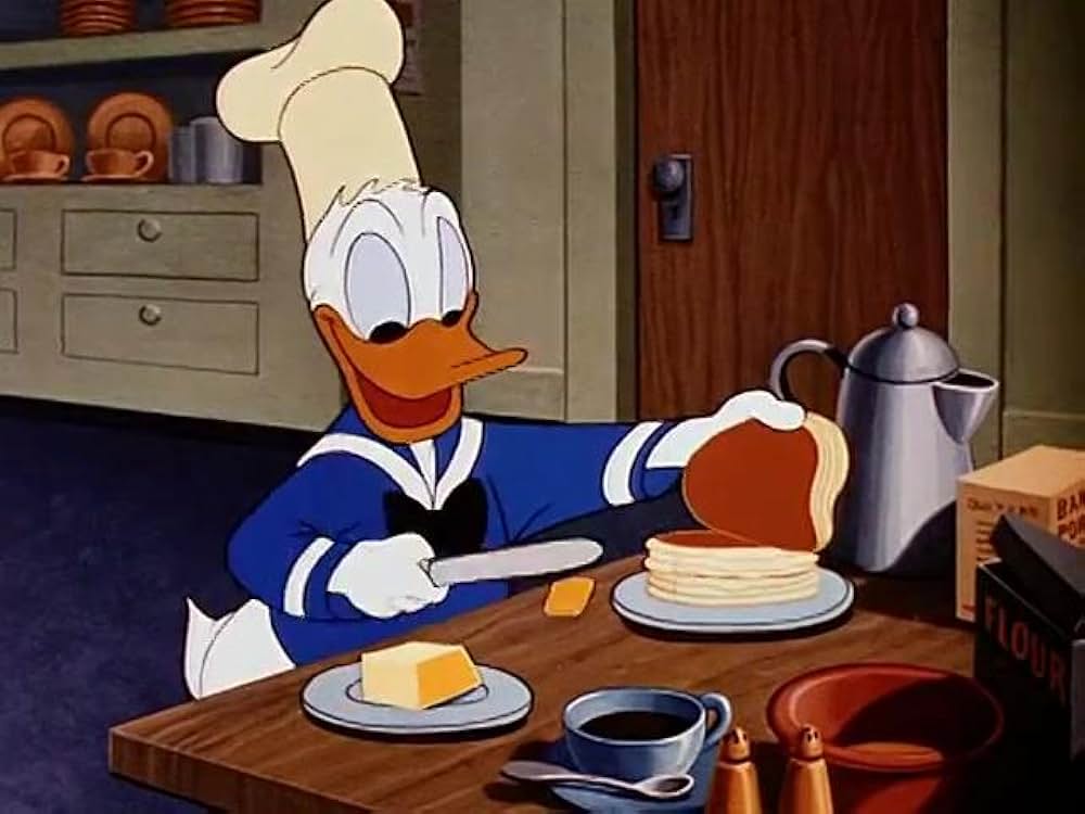 リスの朝ごはんの画像