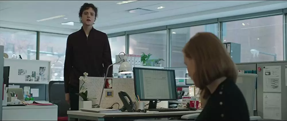 女神の見えざる手の画像