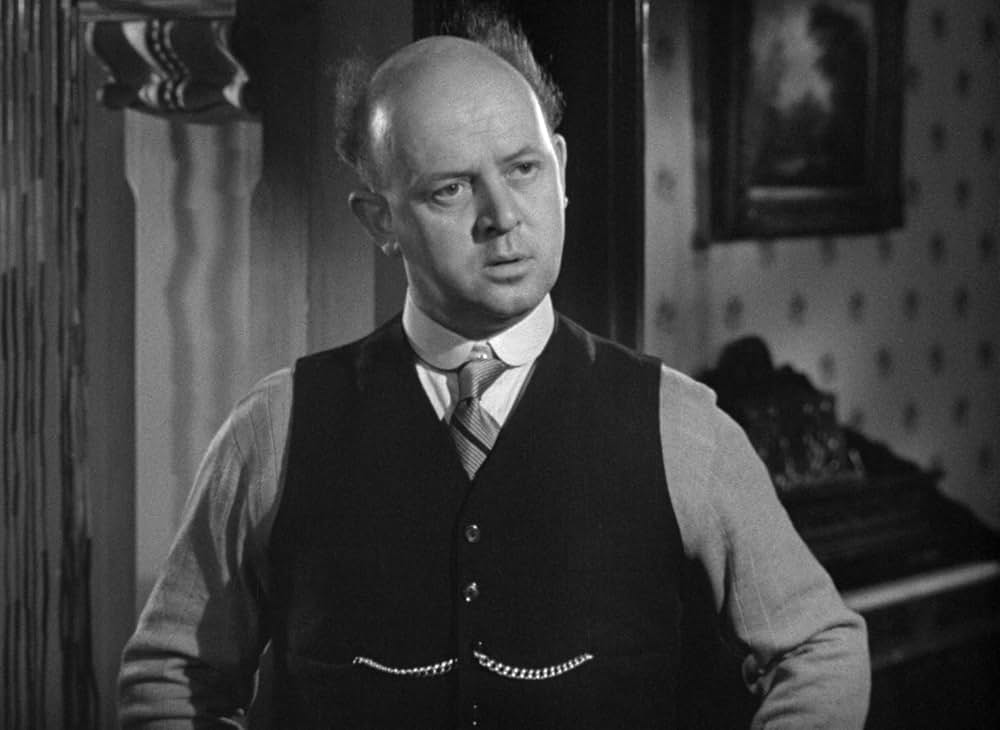 日曜日はいつも雨の画像