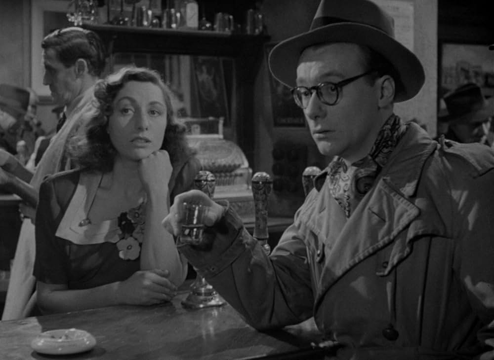 日曜日はいつも雨の画像