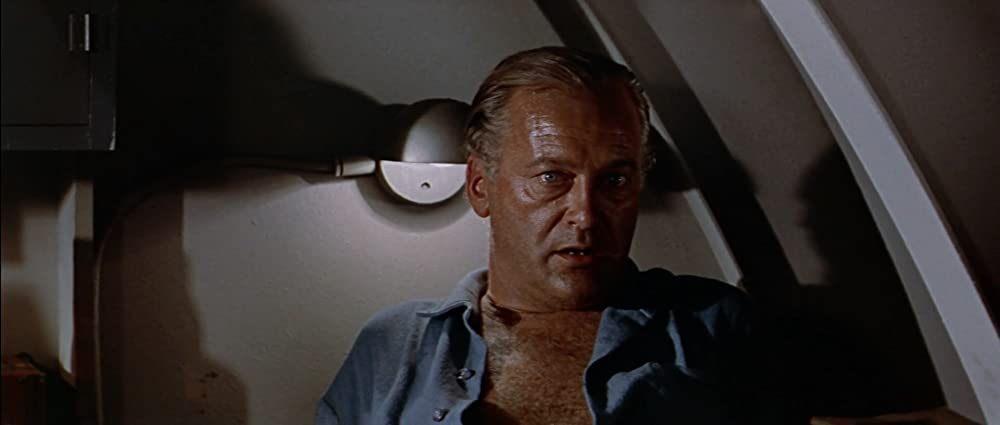 「眼下の敵」ロバート・ミッチャム & Curd Jürgensの画像