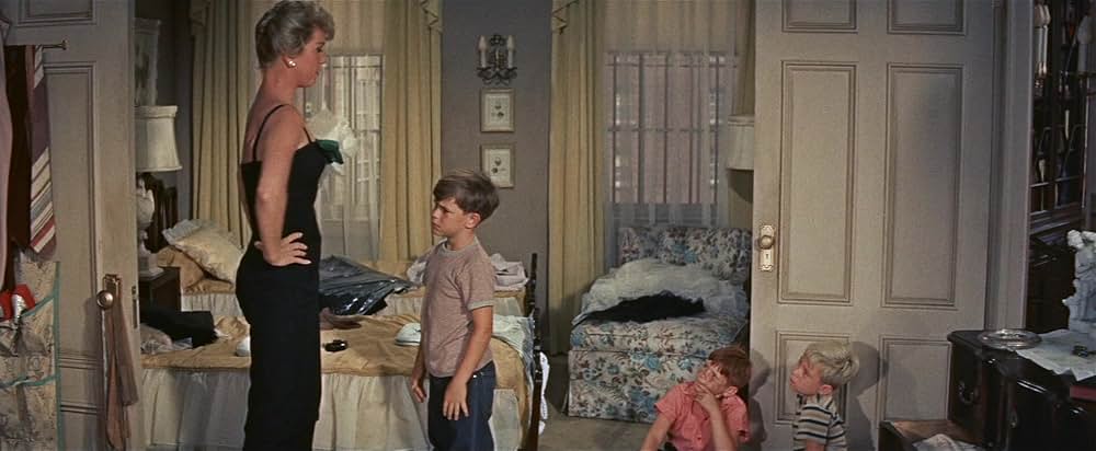 ママは腕まくりの画像