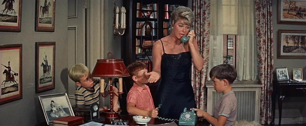 ママは腕まくりの画像