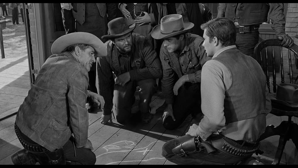 胸に輝く星の画像